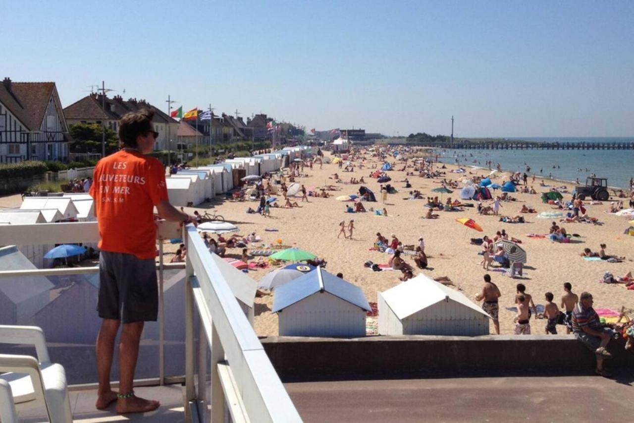 La Tete Dans Les Nuages, Les Pieds Dans L'Eau Apartamento Courseulles-sur-Mer Exterior foto