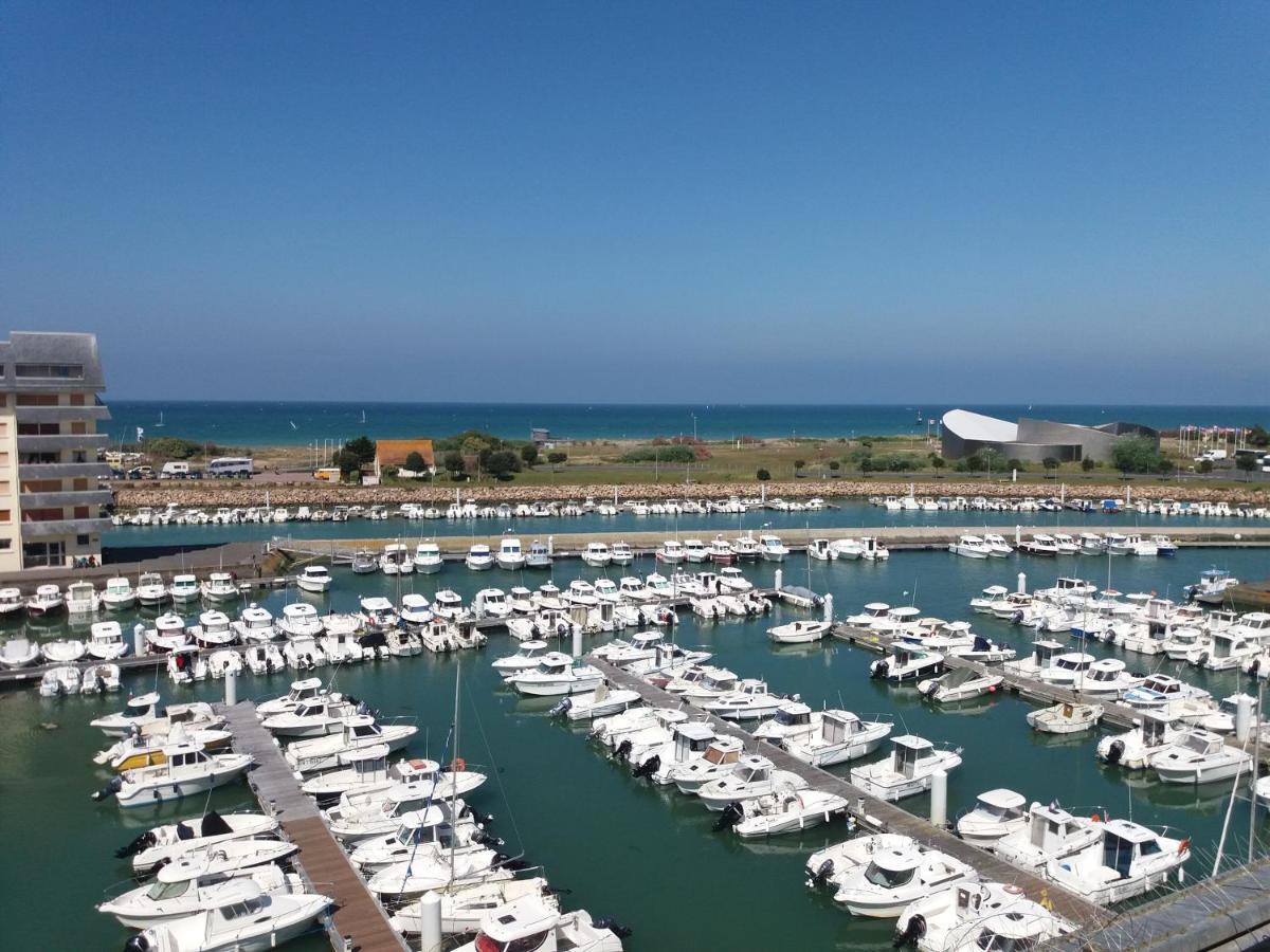 La Tete Dans Les Nuages, Les Pieds Dans L'Eau Apartamento Courseulles-sur-Mer Exterior foto